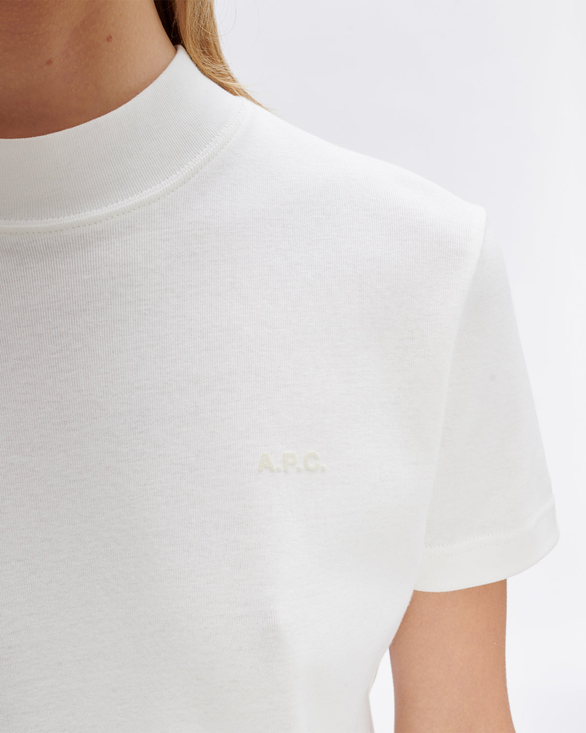 A.P.C. T-Shirt Caroll Ecru WOMEN T-SHIRTS