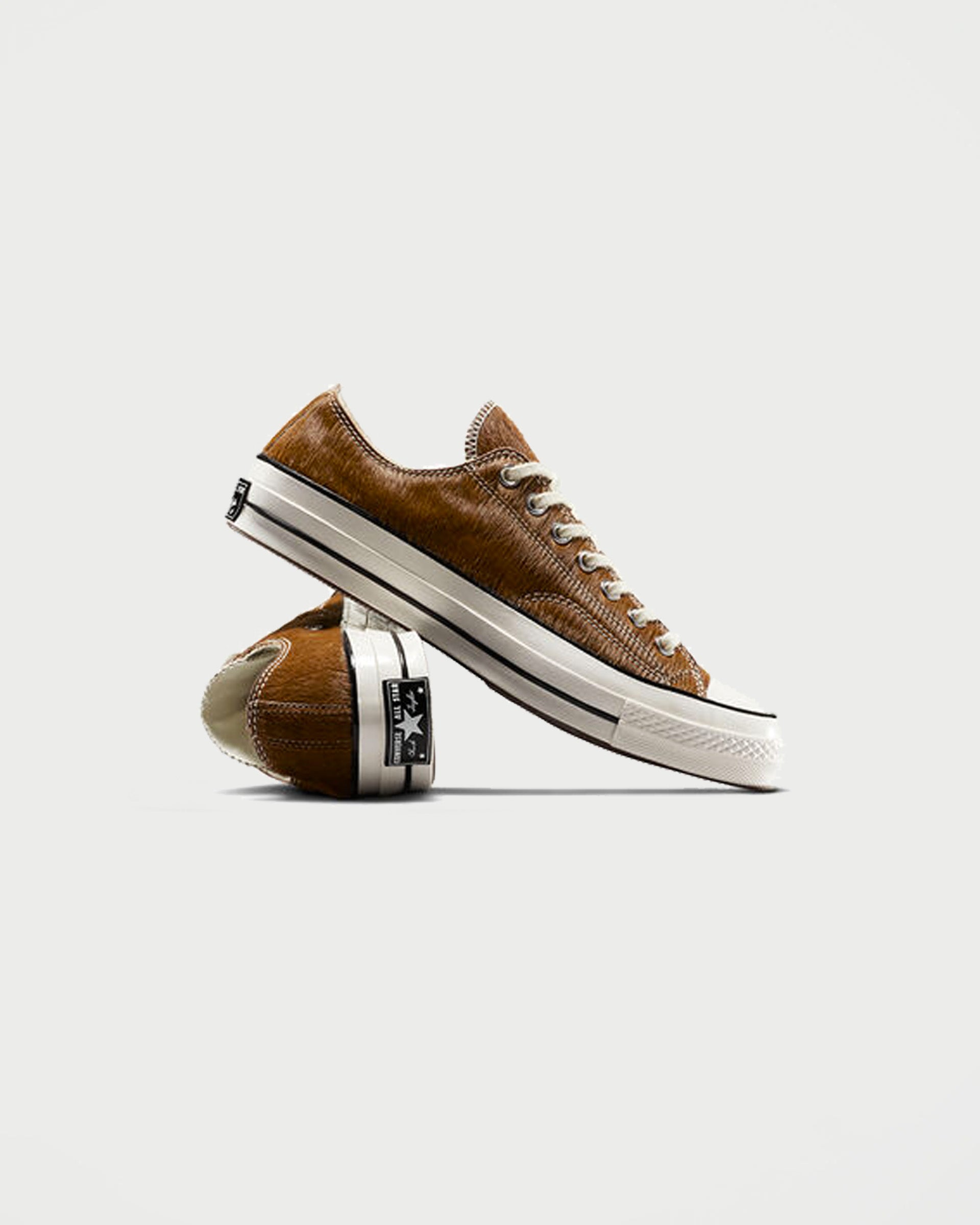 Converse – Chuck 70 Lo Pony Hair Brown – Tenue de Nîmes