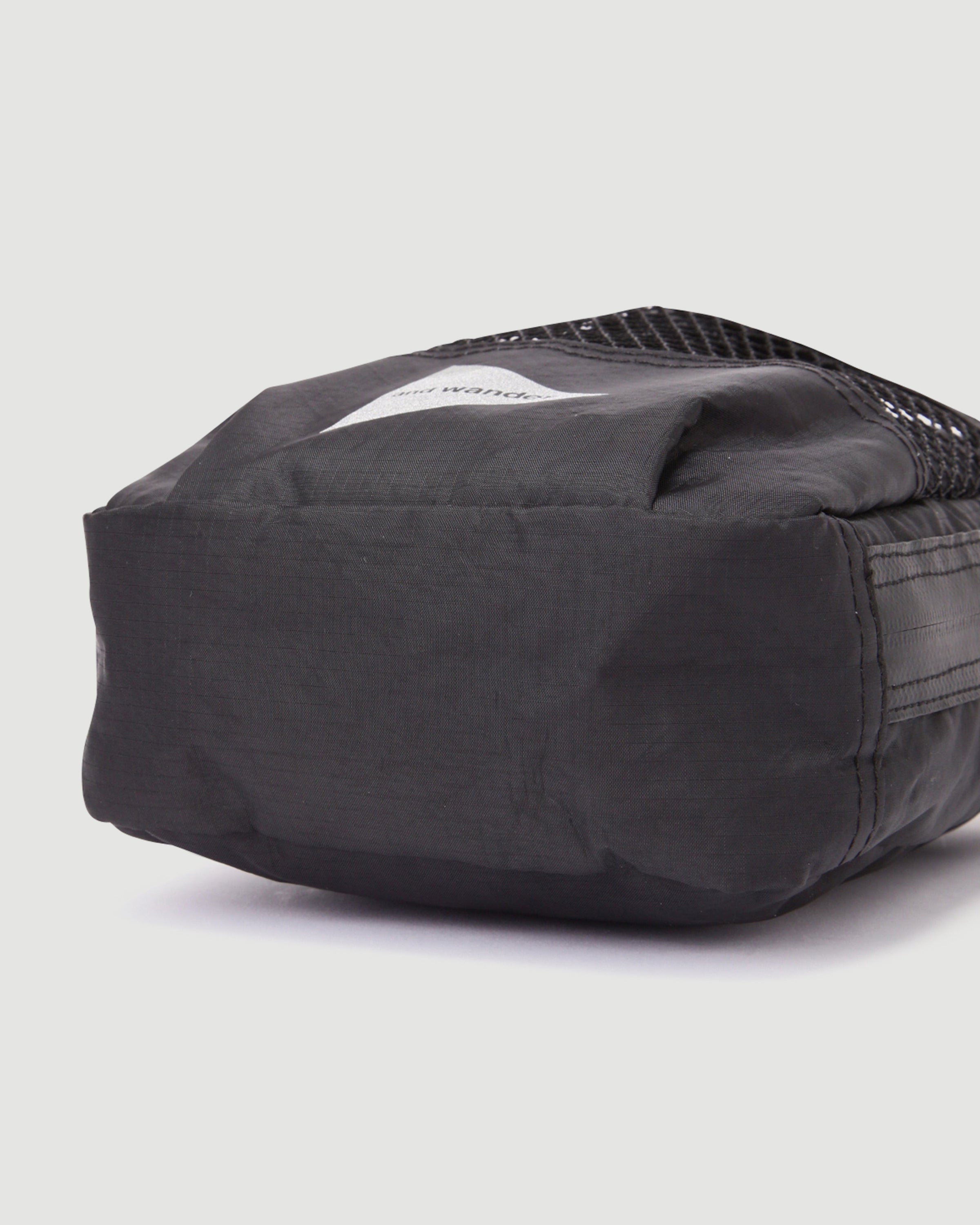 and wander ECOPAK Shoulder Pouch Black Bags Men