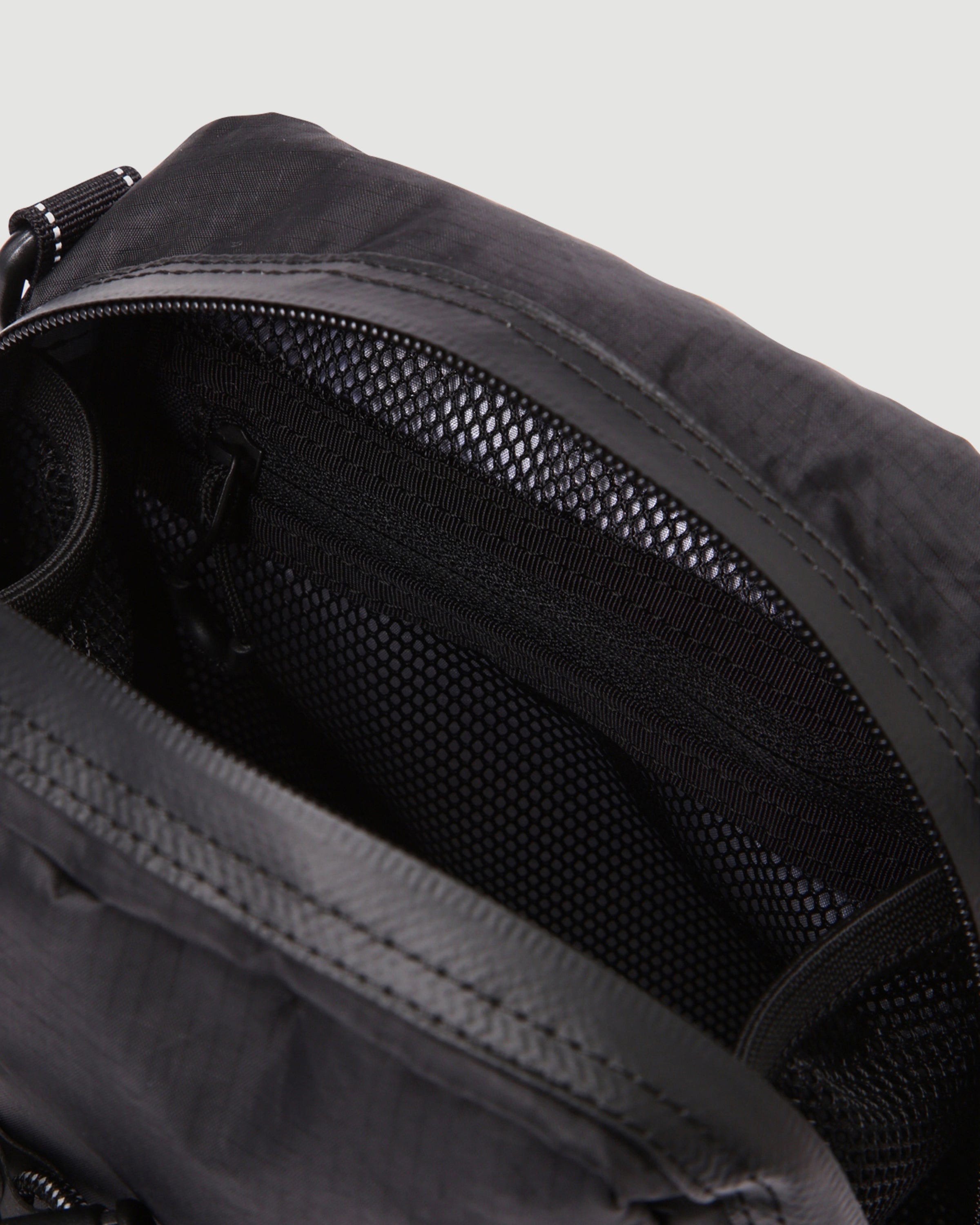 and wander ECOPAK Shoulder Pouch Black Bags Men