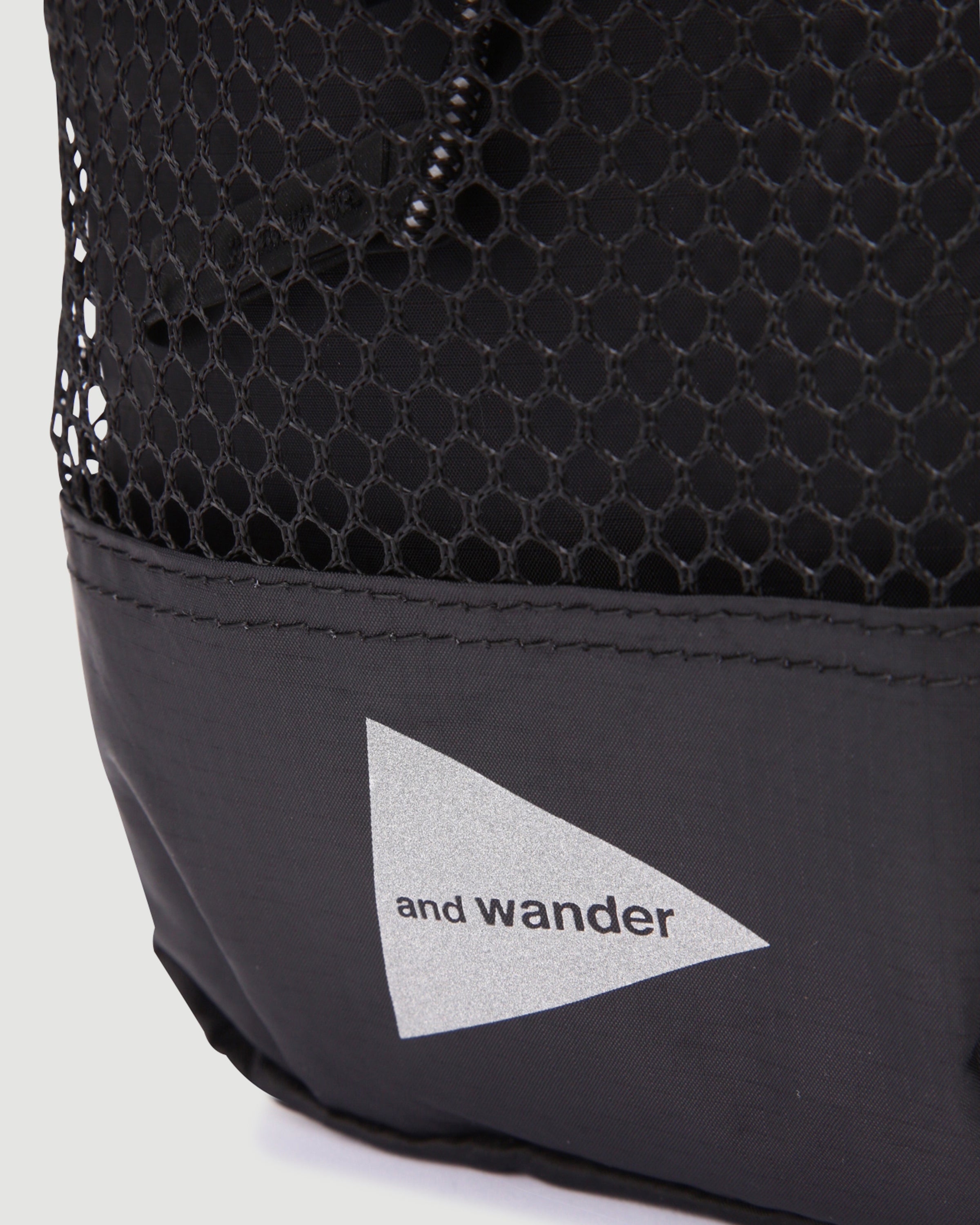 and wander ECOPAK Shoulder Pouch Black Bags Men