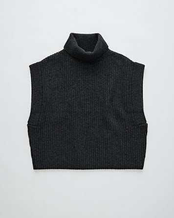 6397 T-Neck Vest Charcoal JKT Short Women