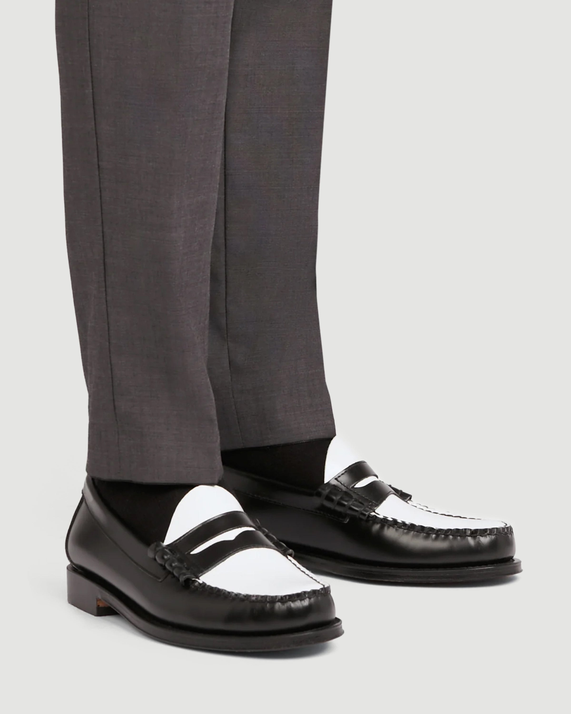 G.H. Bass Weejuns Larson Black & White Leather Loafer Shoes Leather Men