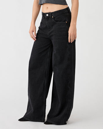 Tenue. Bella Jeans Coal Denim Women