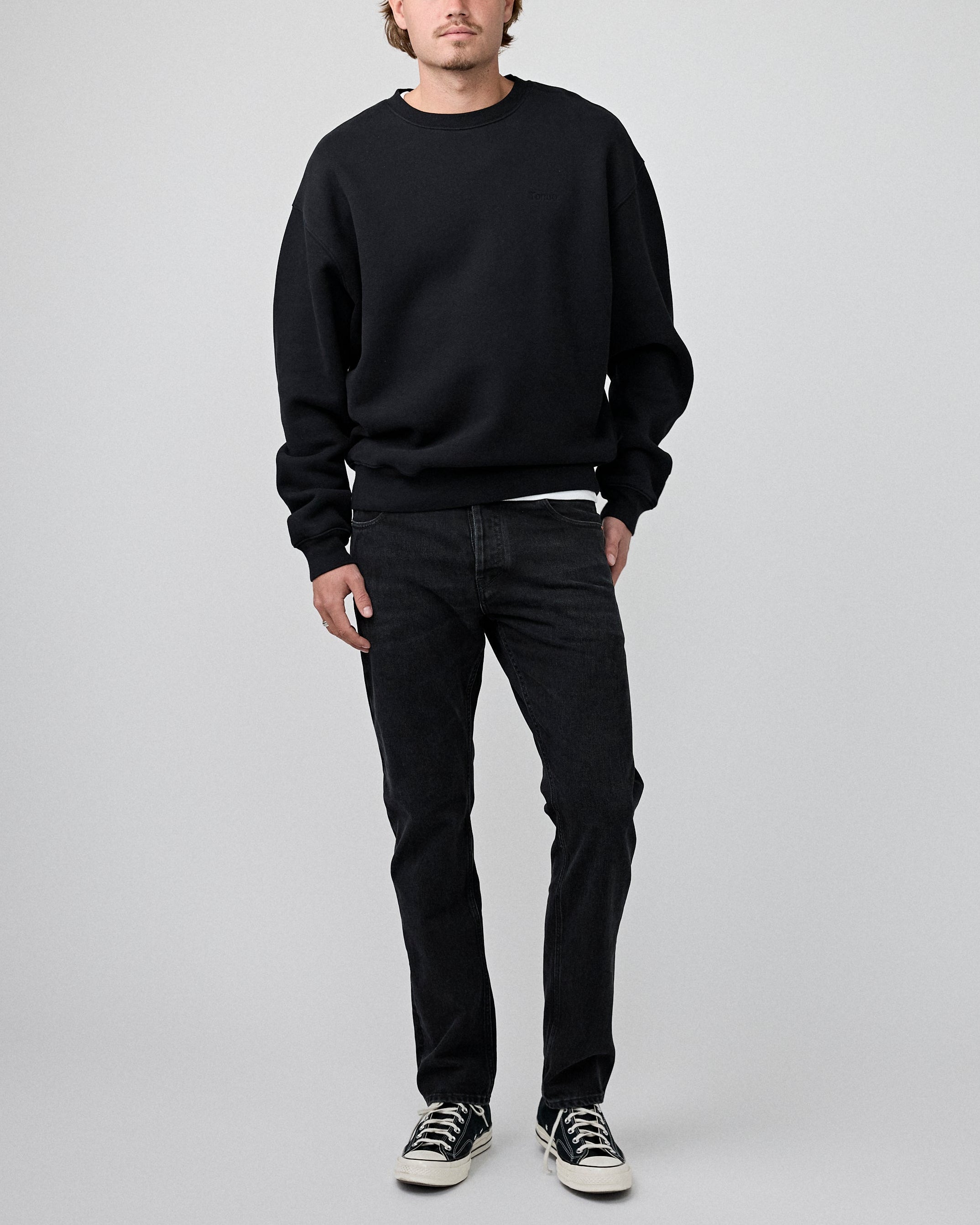 Tenue. Kelly Sweat Dark Black Sweater Unisex