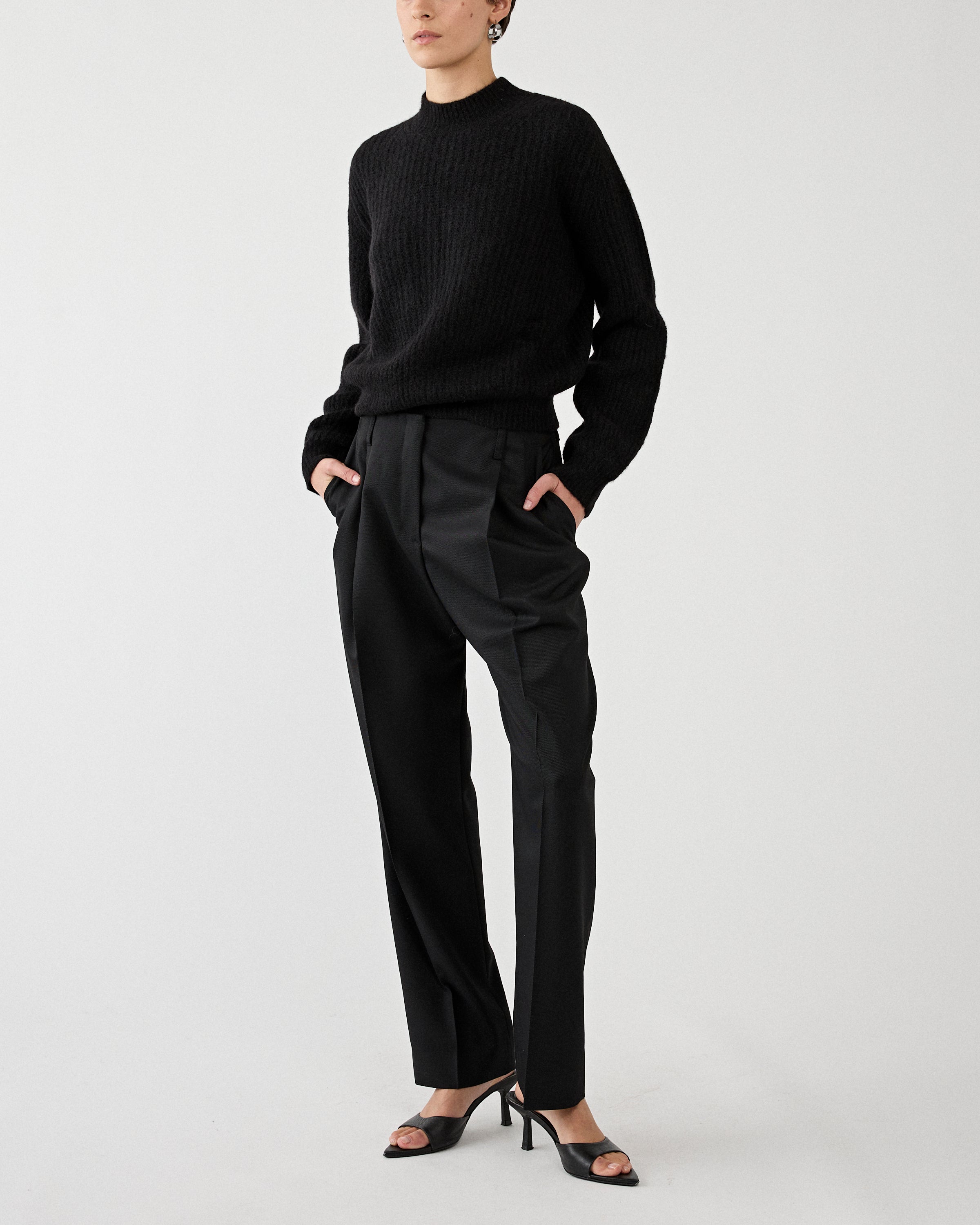 A.P.C. Pull Emilia Black Sweater Women