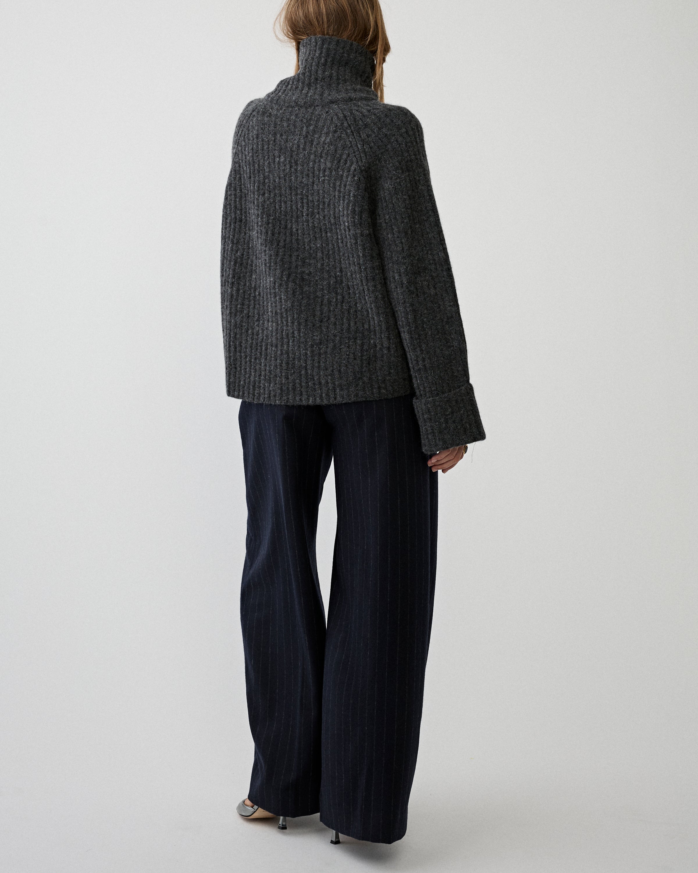 Christian Wijnants Kalda Sweater Anthracite Sweater Women