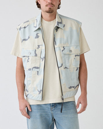 Hopper M26 Sleeveless Jacket Camo