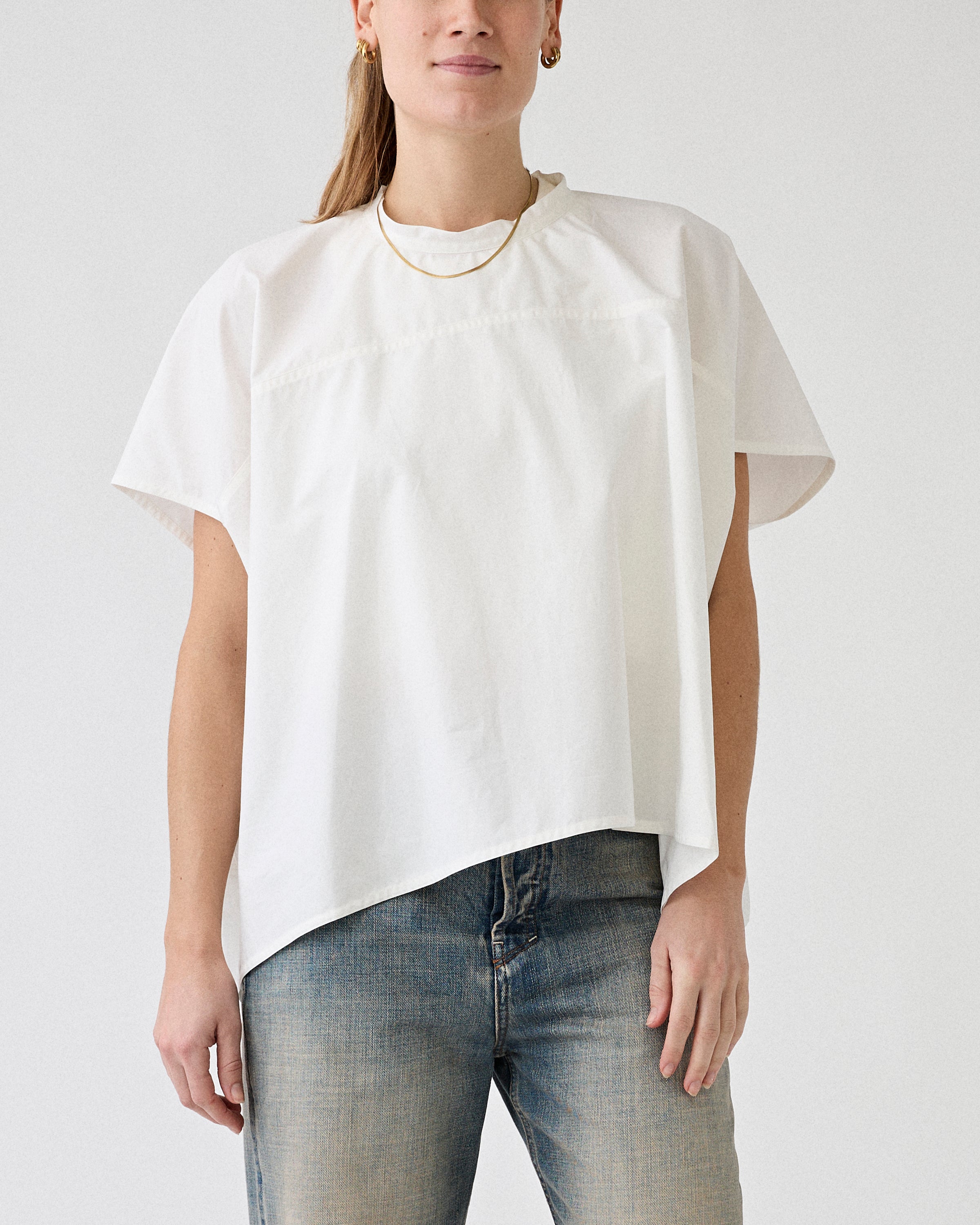 Sophie D'Hoore Wide Sleeveless Crew Neck Shirt Off-White Sweater Women