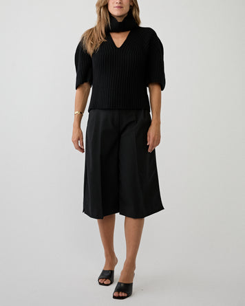 The Latest Dakota Shorts Black Shorts Women