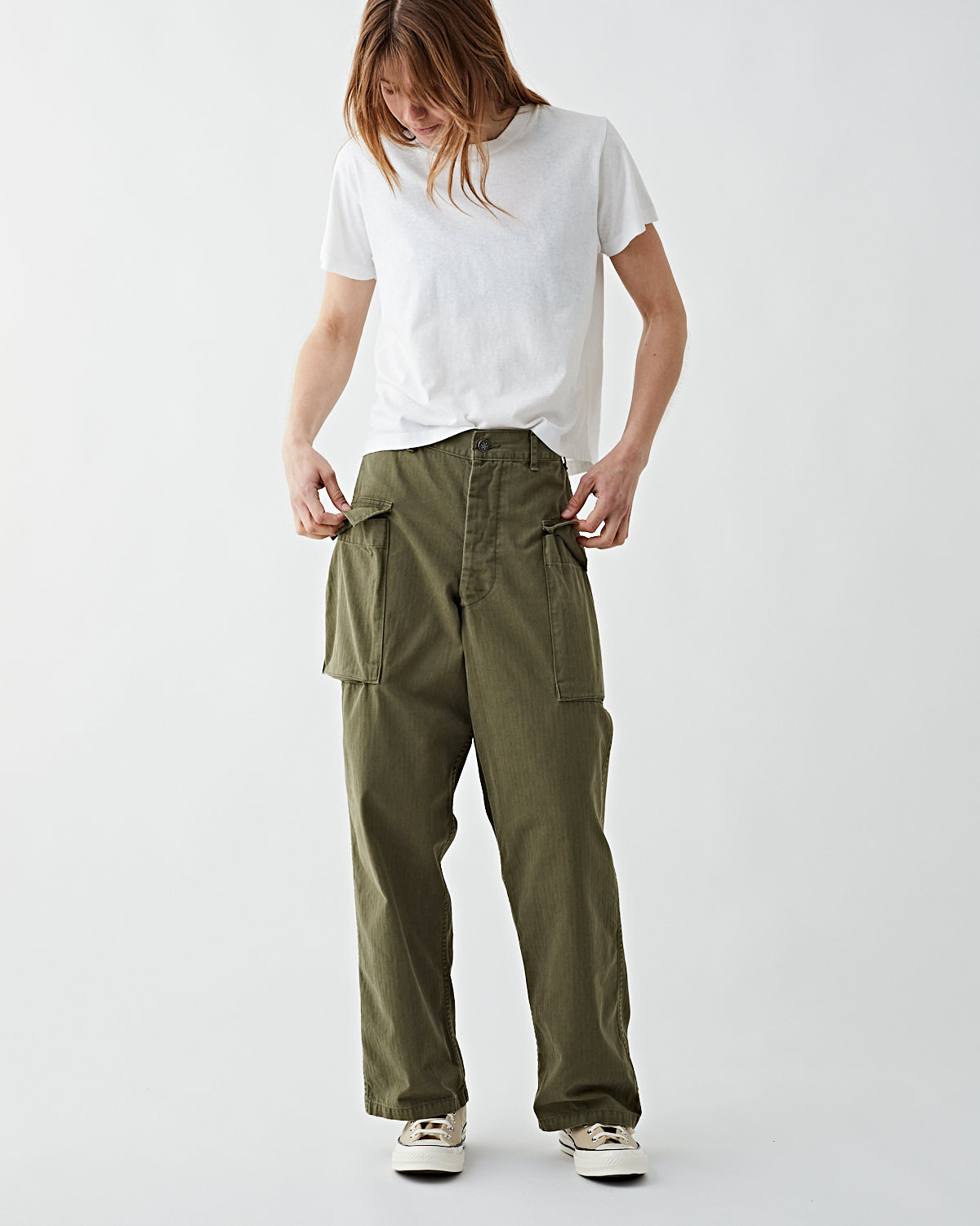 SHEIN Flap Pocket Side Cargo Pants  Green pants outfit Cargo pants  outfit Green cargo pants outfit