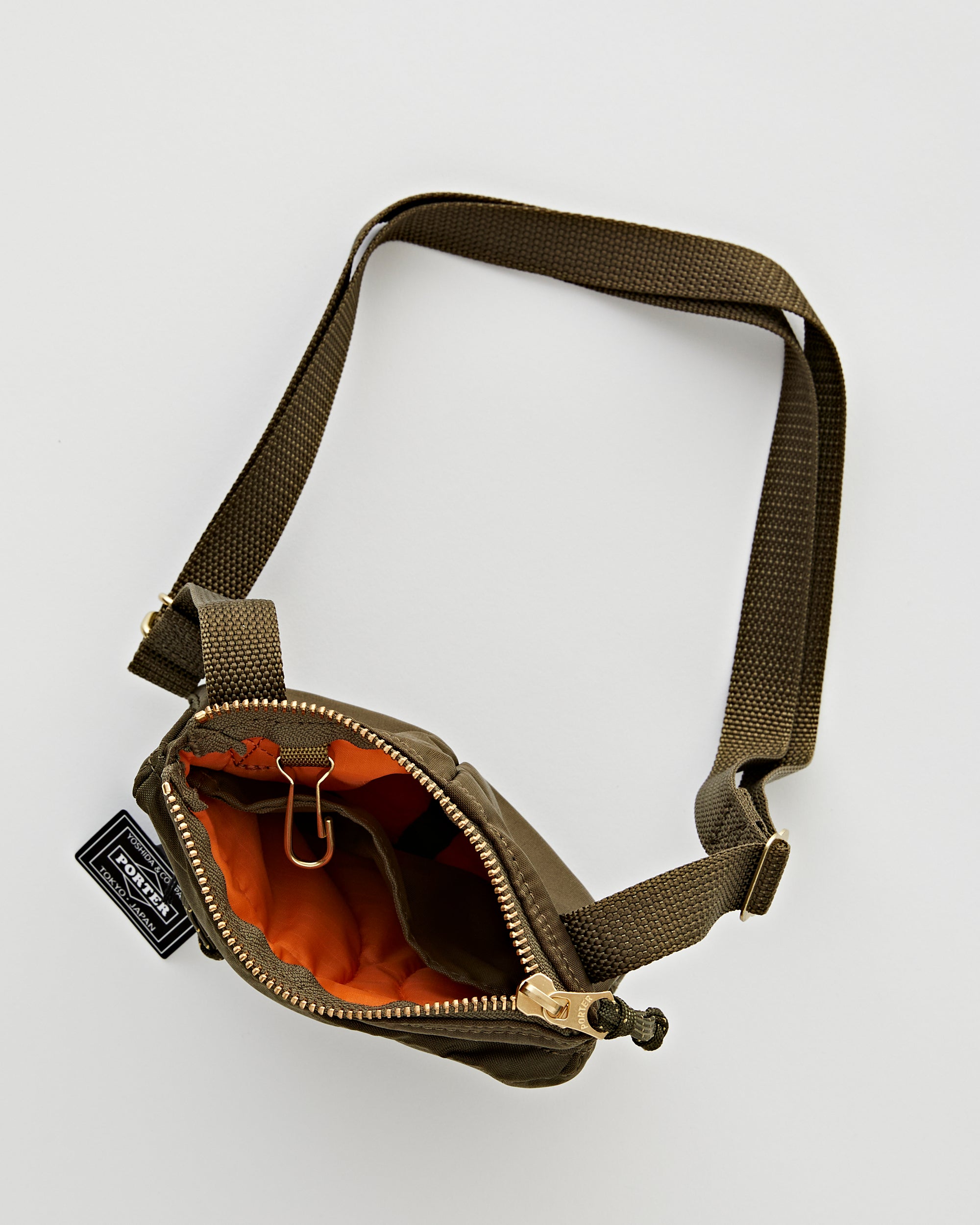 Porter Yoshida – Force Shoulder Pouch Olive Drab – Tenue de Nîmes