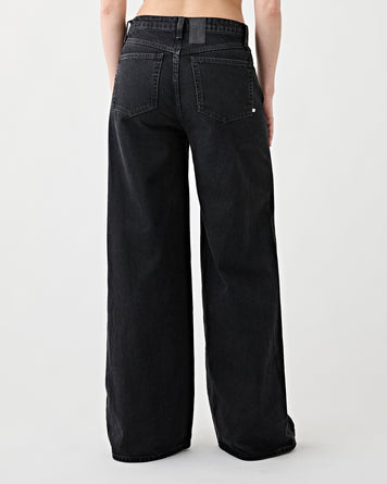 Tenue. Bella Jeans Coal Denim Women