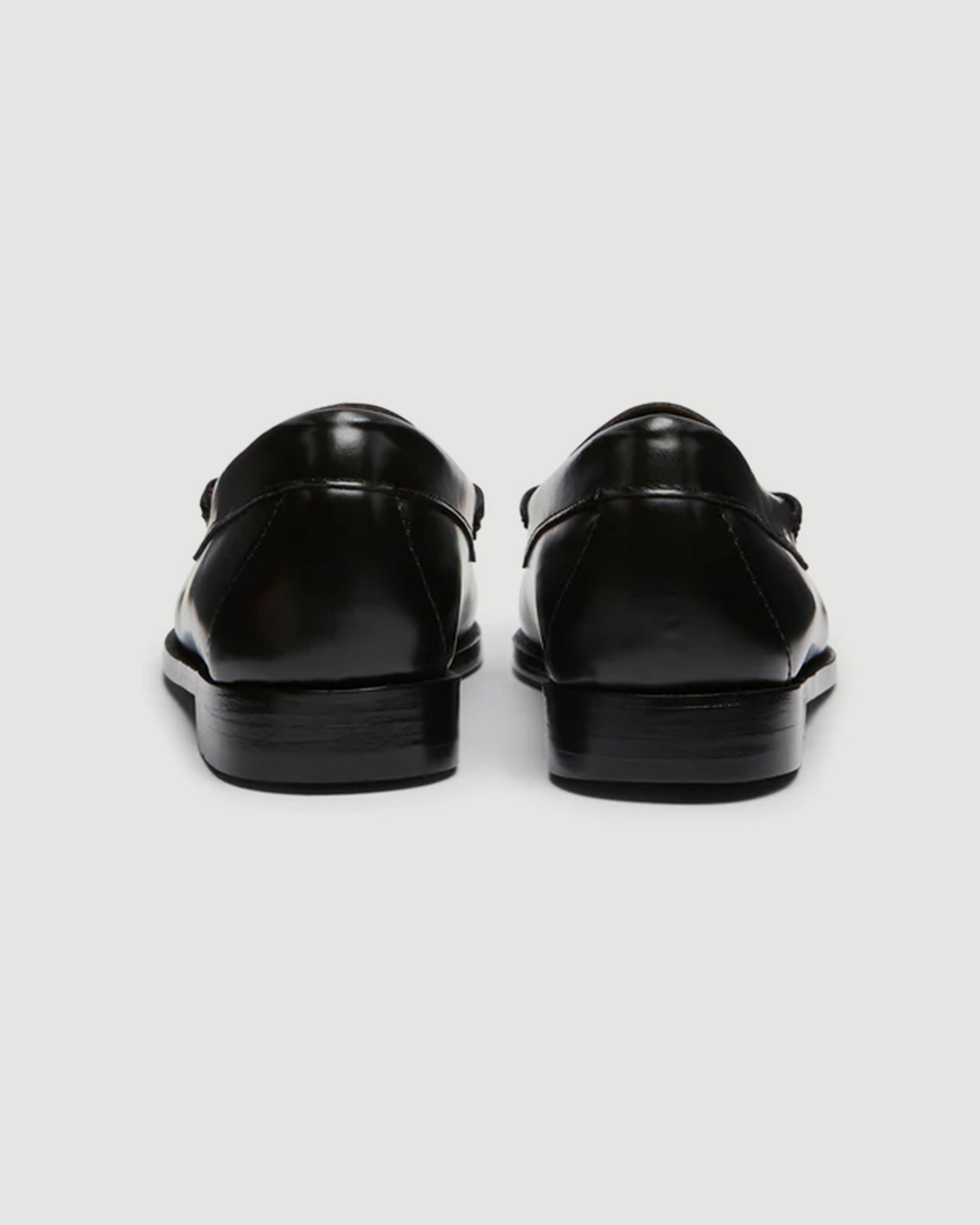 G.H. Bass W's Weejuns Black Leather Loafer Shoes Leather Women