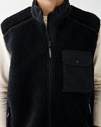 and wander Wool Boa Vest Black JKT Short Men