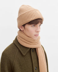 A.P.C. Bonnet Michelle Camel Headwear Unisex