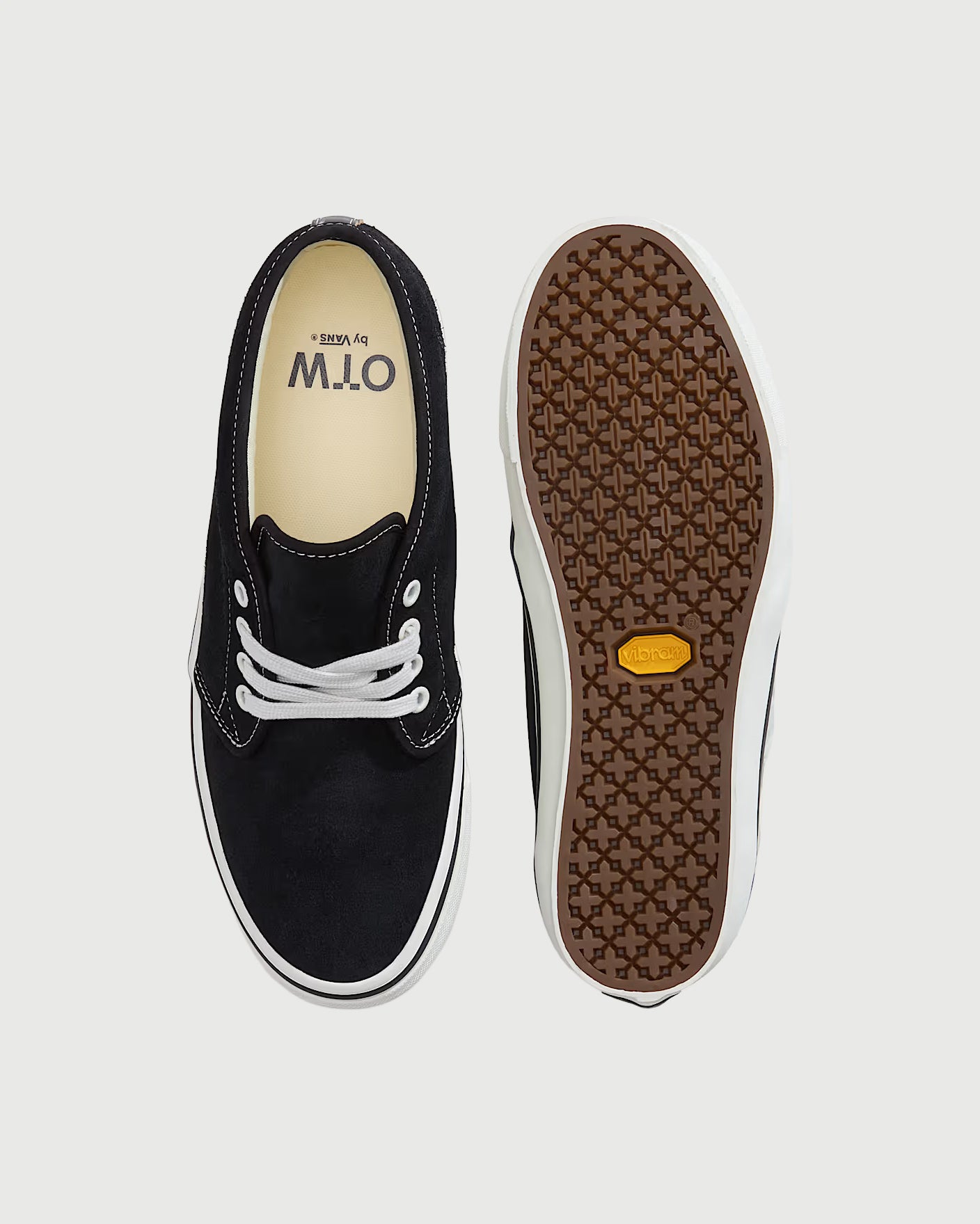 OTW Chukka 49 Vibram Black Suede