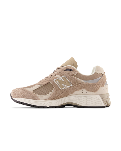 New Balance – 2002R Driftwood – Tenue de Nîmes