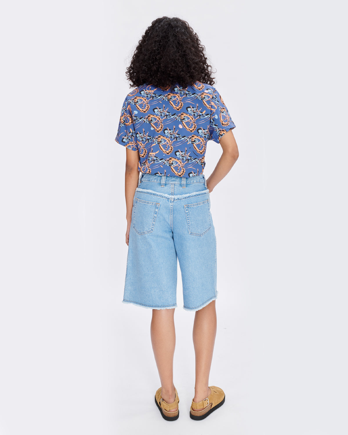 A.P.C. Short Beverly Light Blue WOMEN SHORTS